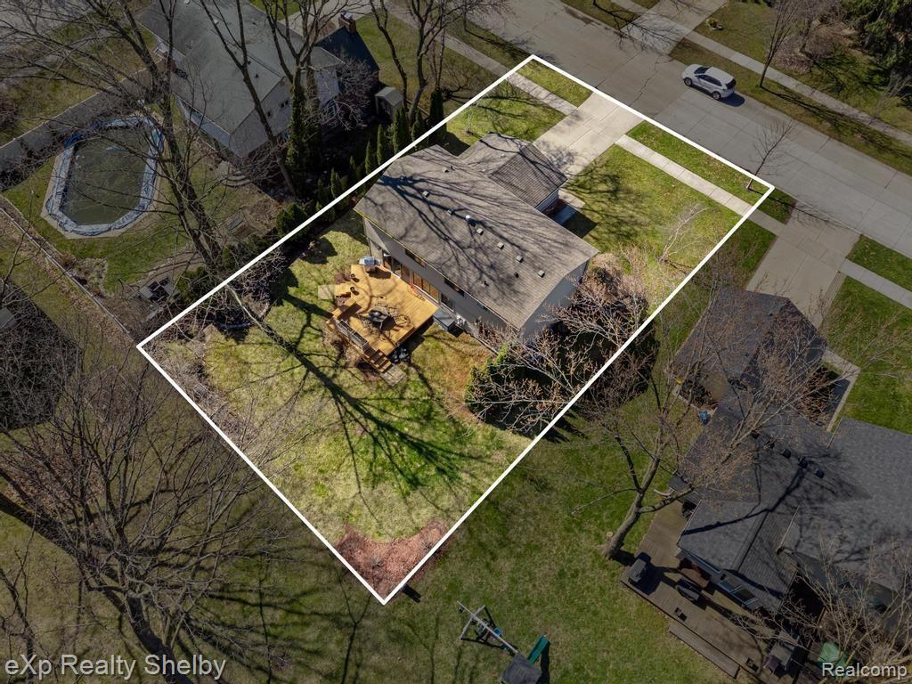 691 BARCLAY Drive, Troy, MI 48085 — Photo 60