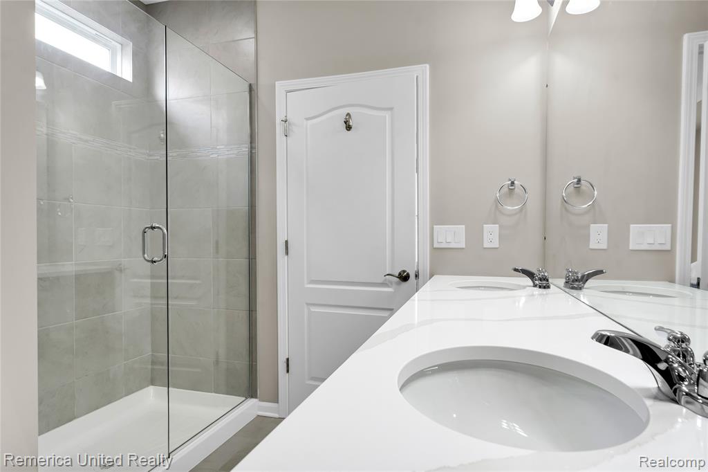 50222 Thatcher Street, Canton, MI 48188 — Photo 17