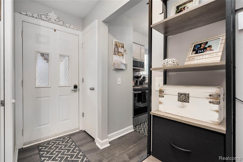 8495 Pepper Ridge Drive, Grand Blanc, MI 48439 — Photo 4