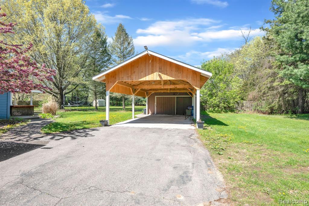 4953 CLINTONVILLE Road, Clarkston, MI — Photo 6