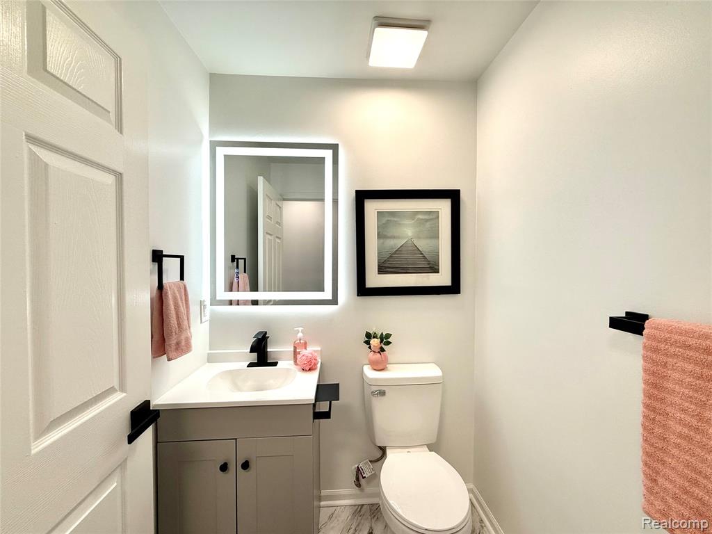 4158 KIMBERLY Drive, Canton, MI 48188 — Photo 25