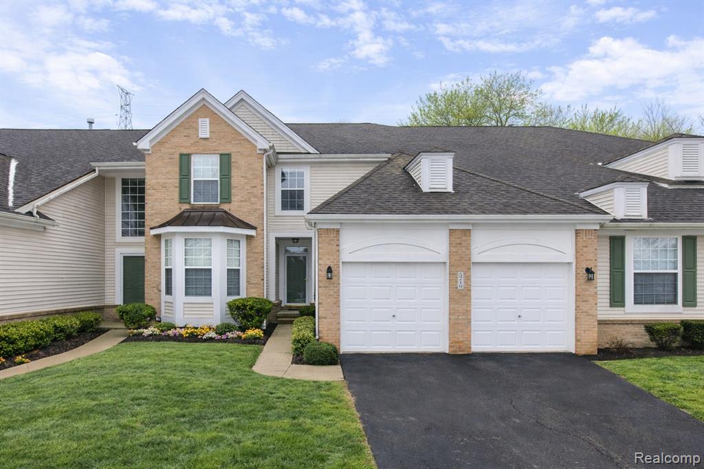 5710 Pinecroft Court, Clarkston, MI — Photo 2
