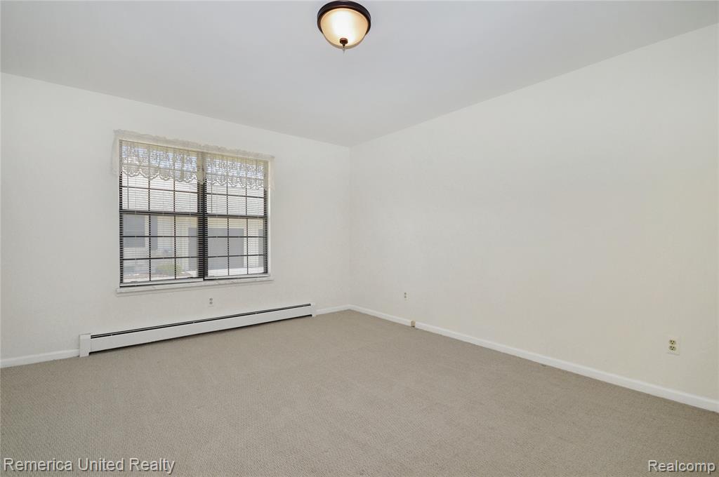 12113 Lexington Drive, South Lyon, MI 48178 — Photo 17