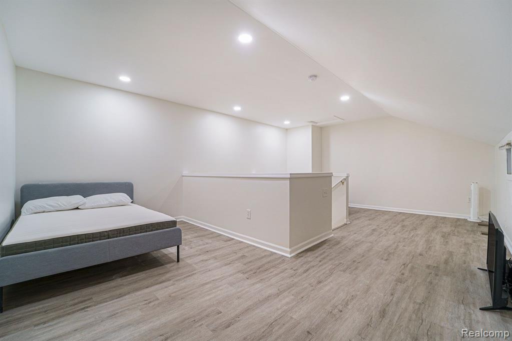 3042 CLOVERLY Lane, Ann Arbor, MI 48108 — Photo 22