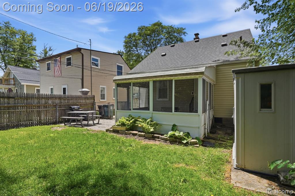 808 N Edison Avenue, Royal Oak, MI 48067 — Photo 30