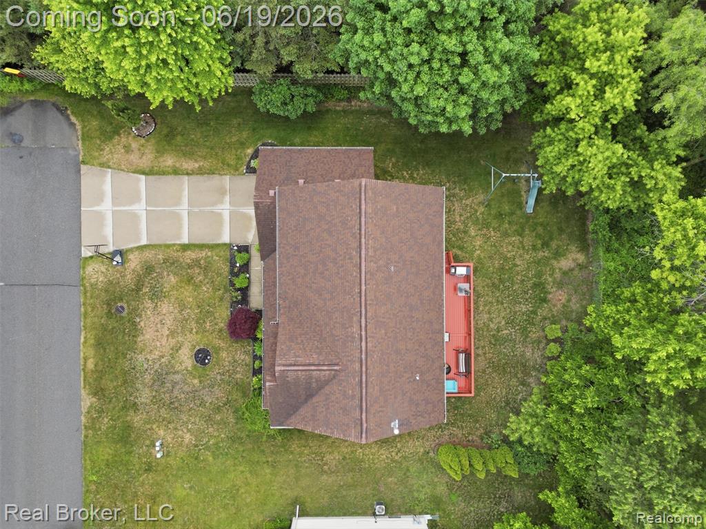 6729 Eckerman Drive, Troy, MI 48085 — Photo 65