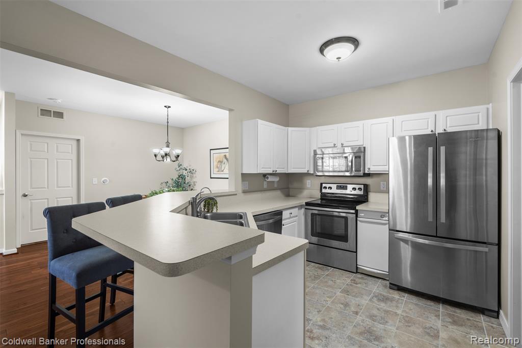 21105 Chesapeake Circle, 243, Walled Lake, MI 48390 — Photo 13