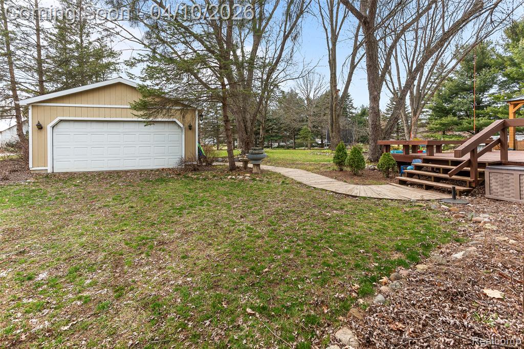 6374 Rickett Road, Brighton, MI 48116 — Photo 71