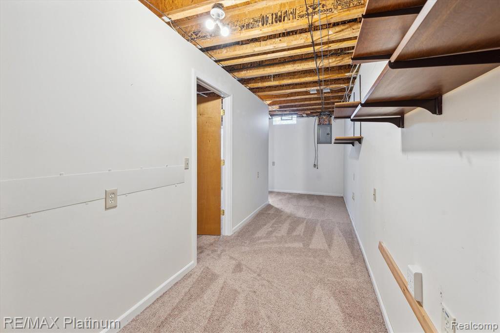 585 Snowfall Court, Howell, MI 48843 — Photo 38