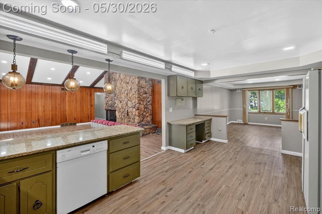 28013 Roan Drive, Warren, MI 48093 — Photo 14