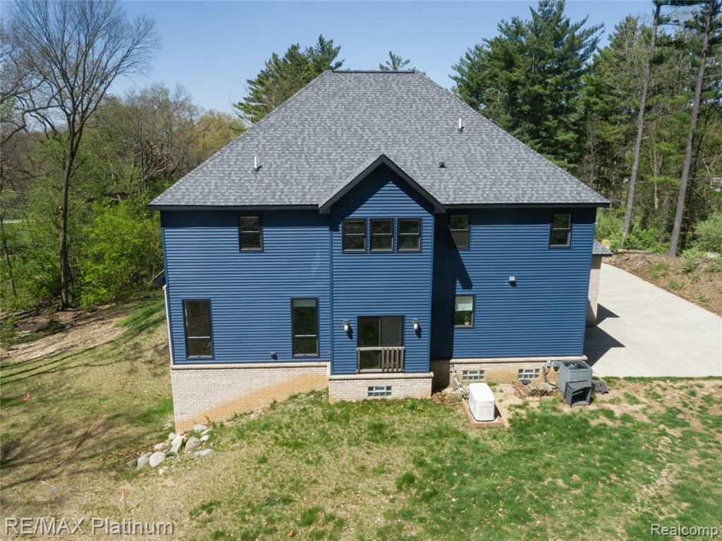 3705 High Hillcrest Drive, Howell, MI 48843 — Photo 44