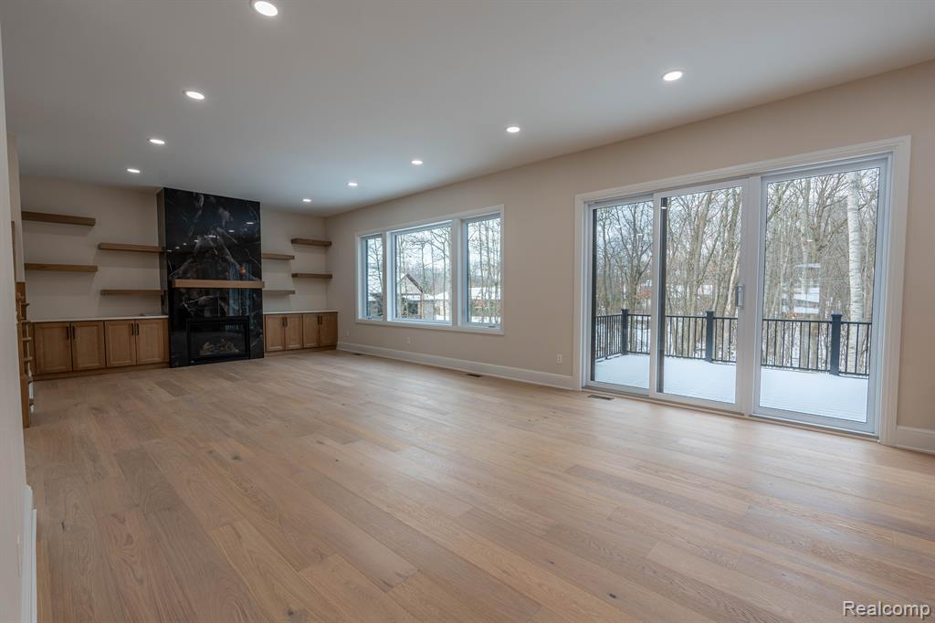 9033 DEERWOOD Road, Clarkston, MI 48348 — Photo 13