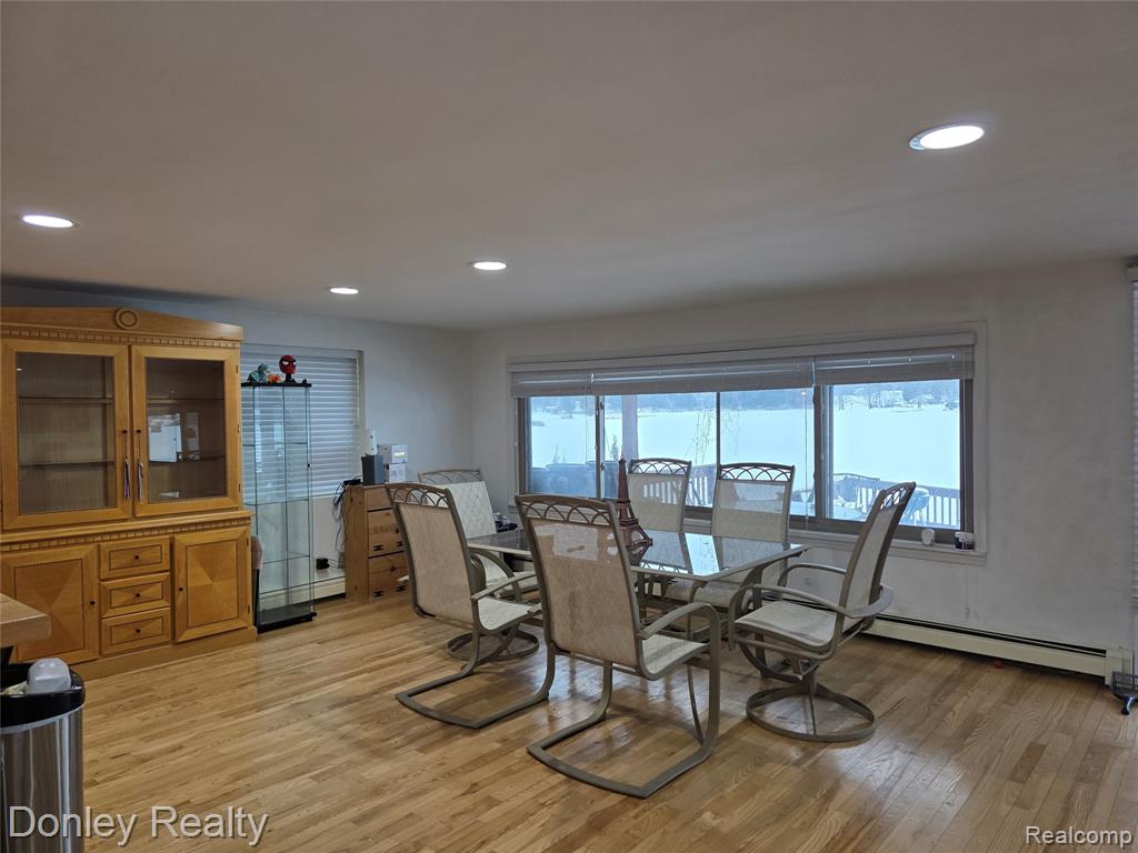 4677 Point Court, MI — Photo 4