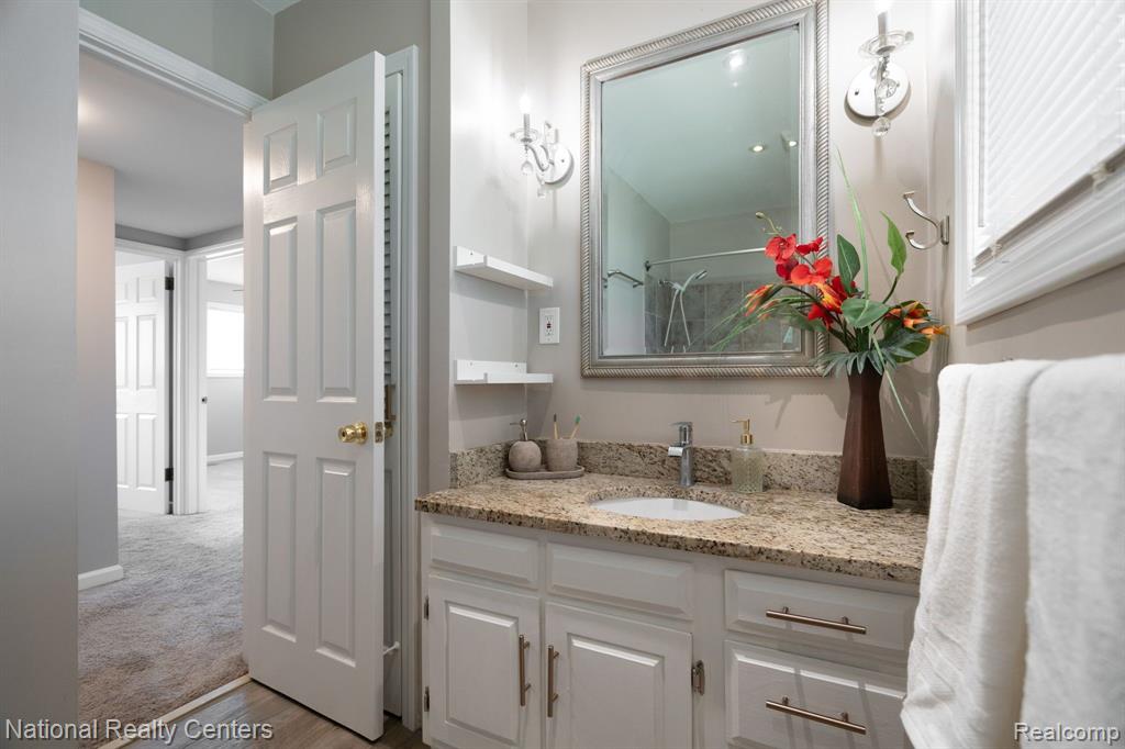 40960 MOORINGSIDE, Novi, MI — Photo 17
