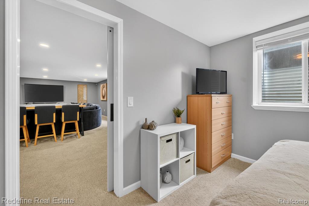 42060 Salem Court, Belleville, MI 48111 — Photo 34