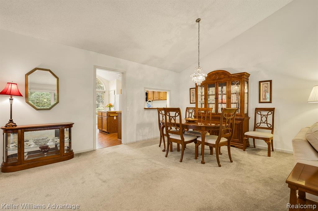 39542 VILLAGE RUN Drive, Northville, MI 48168 — Photo 9