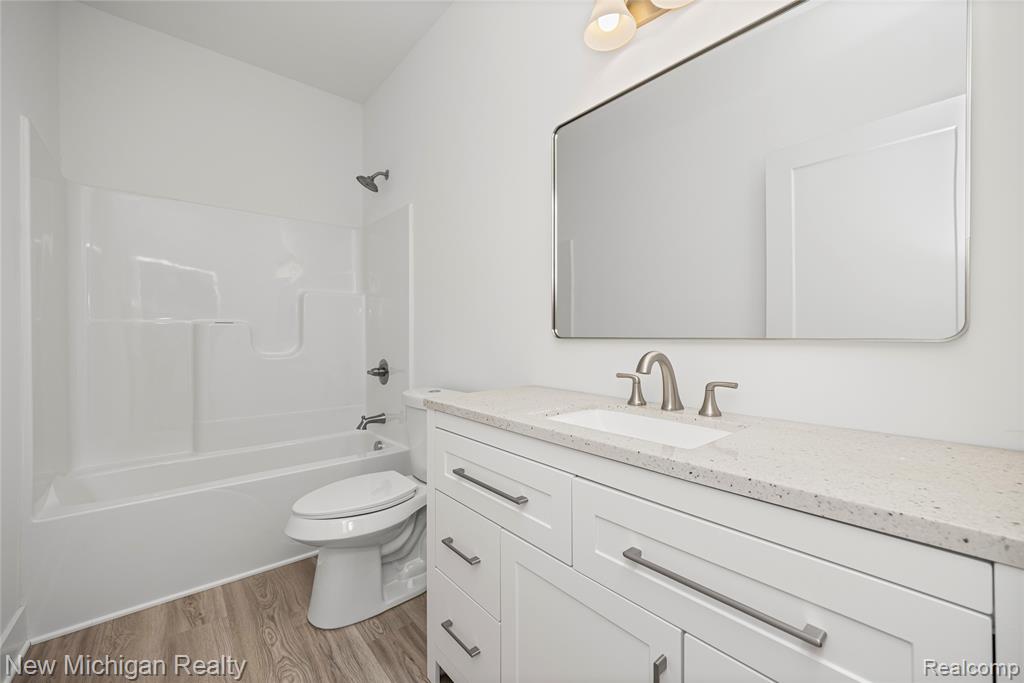 7448 Village Court, Davisburg, MI 48350 — Photo 21