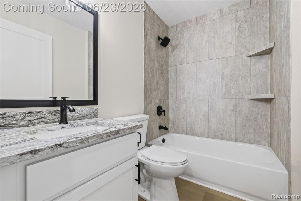 3108 Falcon Drive, 25, Burton, MI 48519 — Photo 19