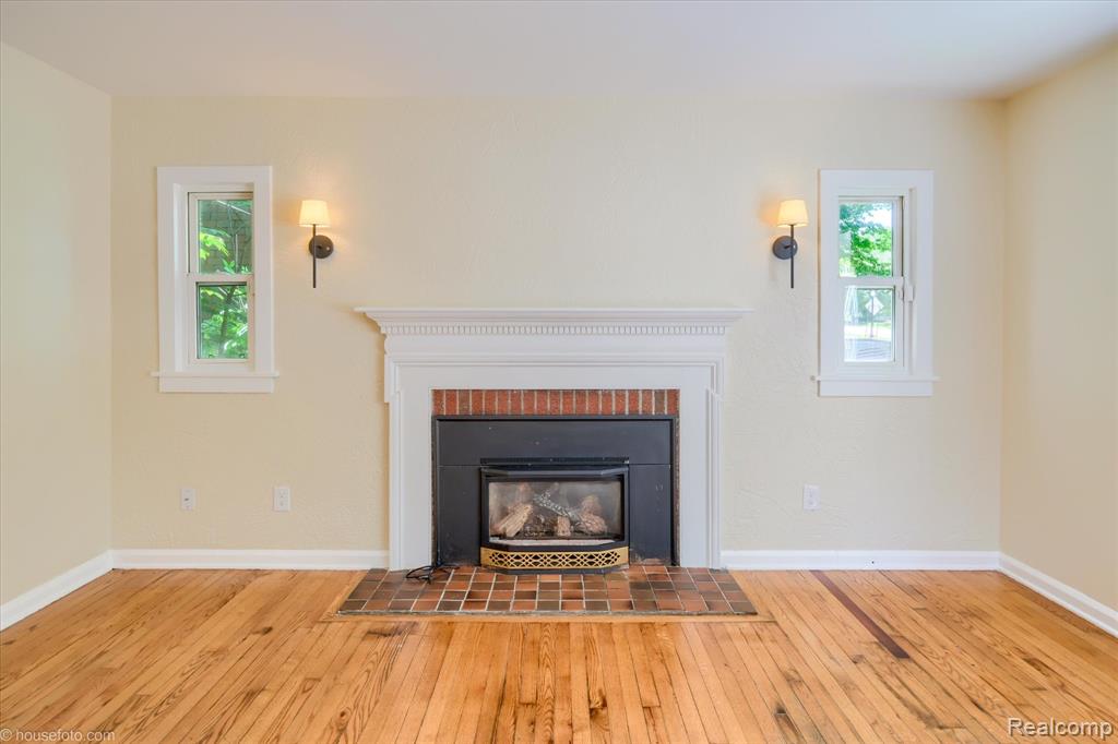580 N Almont Avenue, Imlay City, MI 48444 — Photo 6