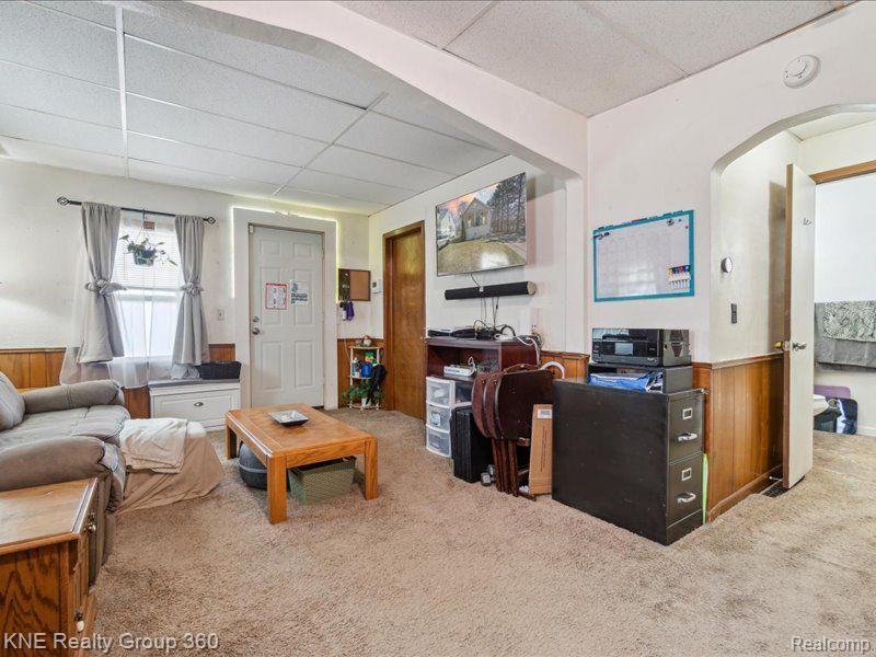 914 COMFORT Street, Lansing, MI 48915 — Photo 7