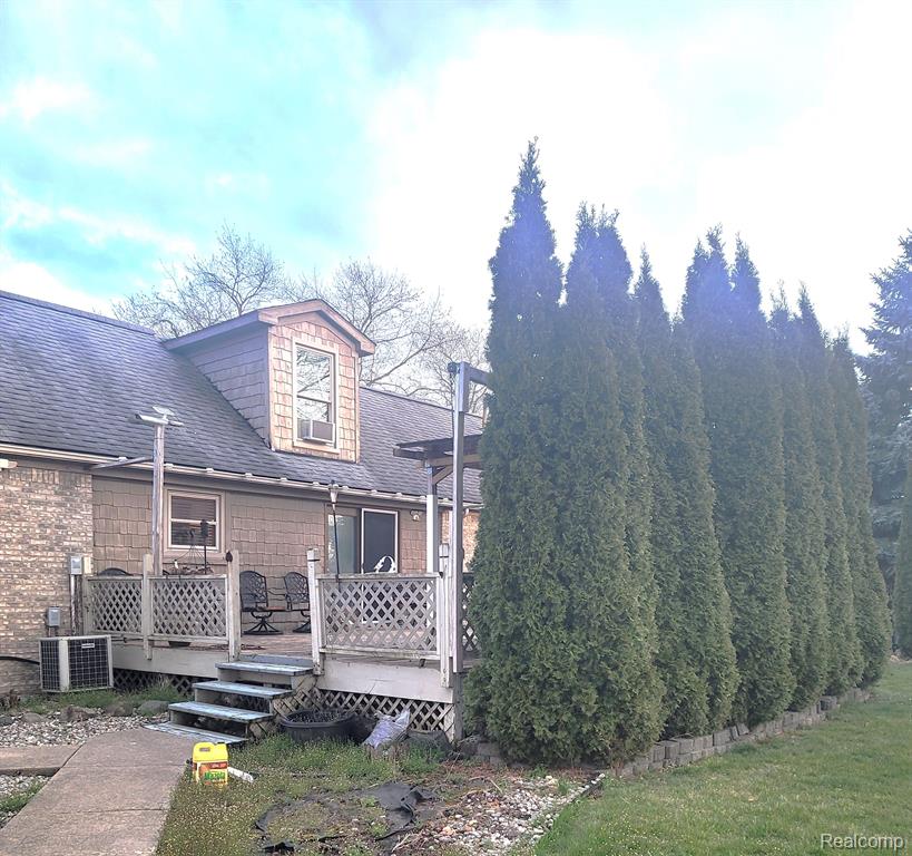 5096 CLIPPERT Street, Dearborn Heights, MI 48125 — Photo 25
