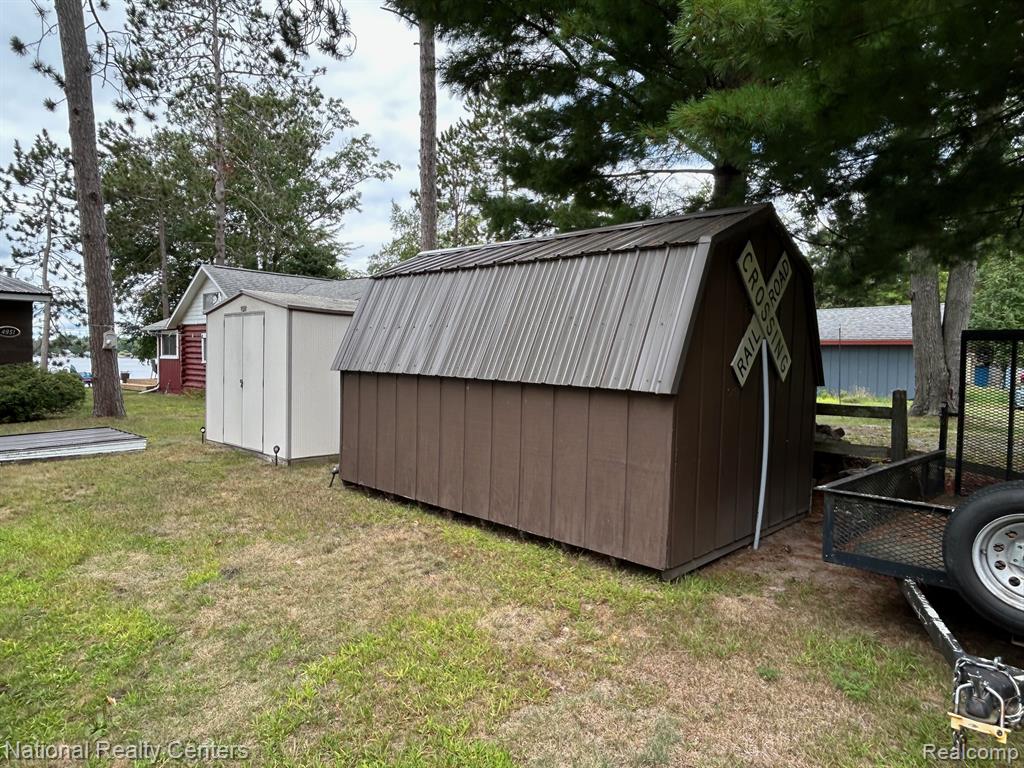 4951 Kokosing Road, Hale, MI 48739 — Photo 32