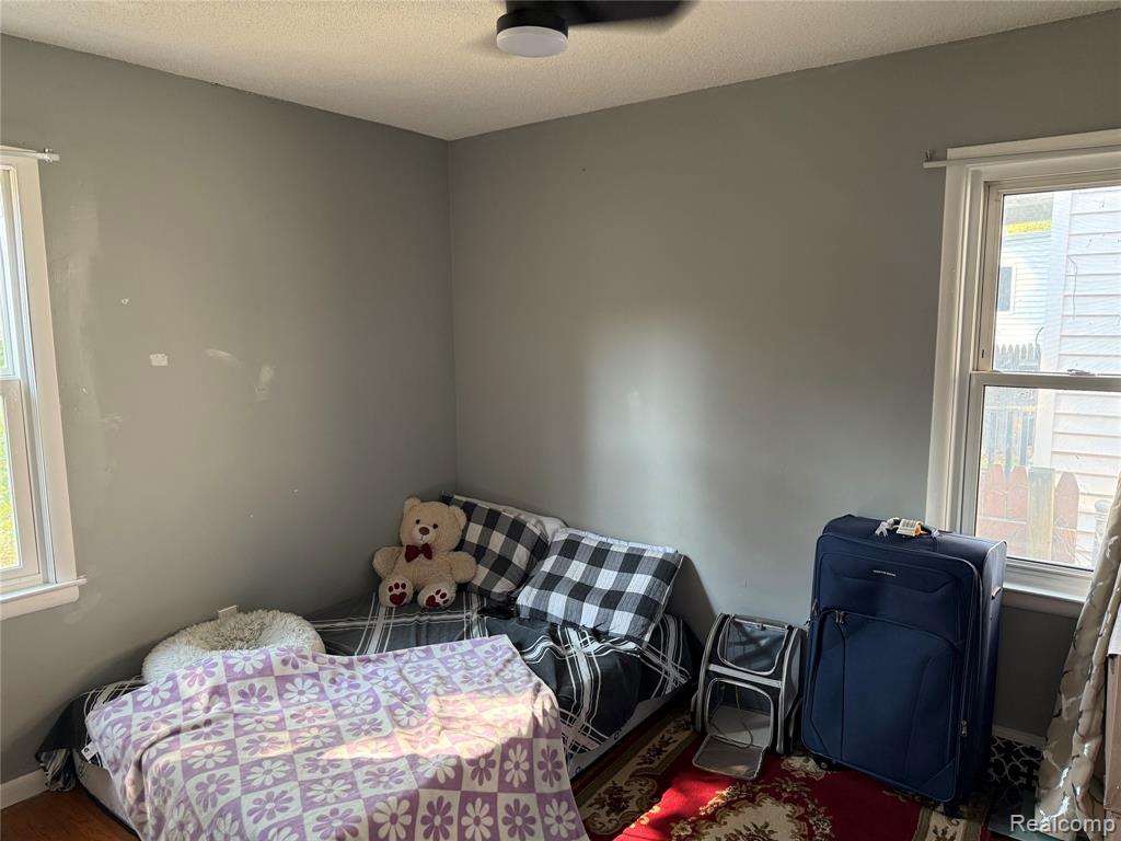 6345 Woodmont Avenue, Detroit, MI 48228 — Photo 7