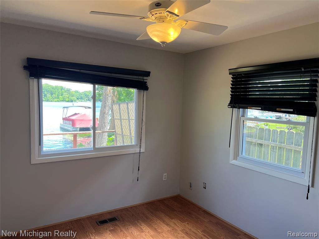 7920 Detroit Boulevard, West Bloomfield, MI 48323 — Photo 17