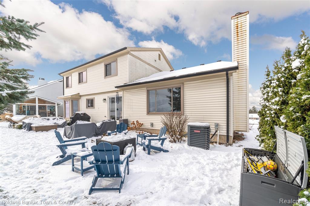 539 Dorchester Way, Milford, MI 48381 — Photo 46