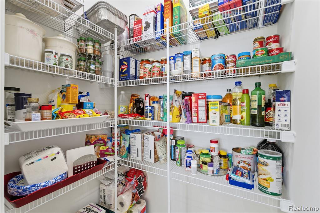 50682 Beckett Court, Macomb, MI, 48044