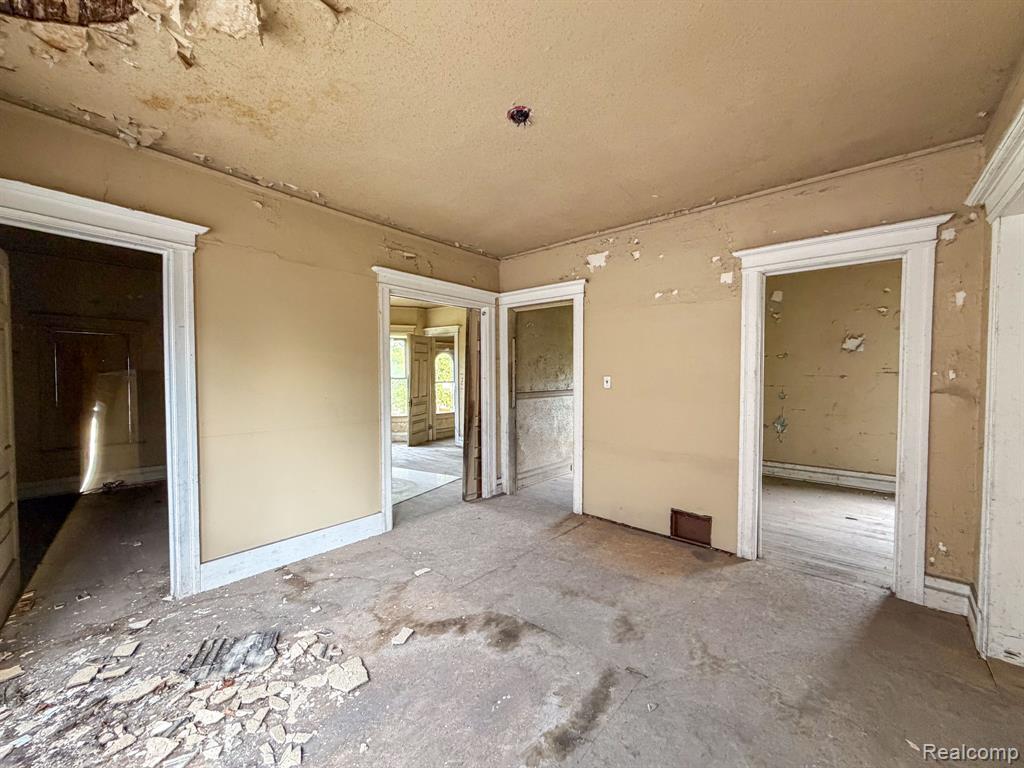 1540 Saint Clair Street, Detroit, MI 48214 — Photo 33