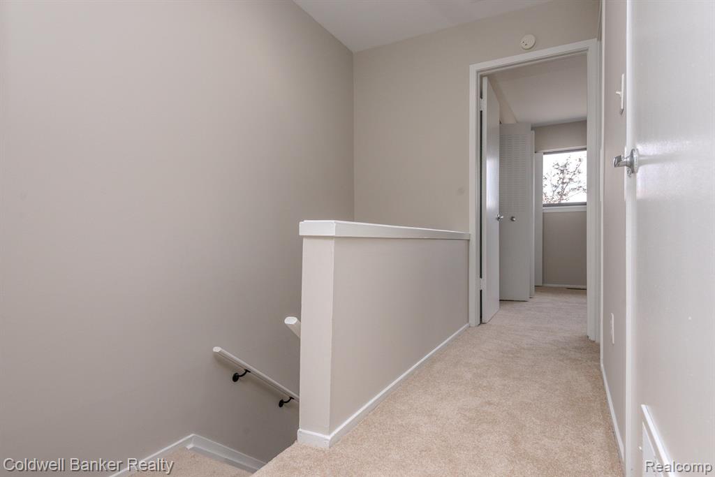 759 PENINSULA, Ann Arbor, MI 48105 — Photo 26