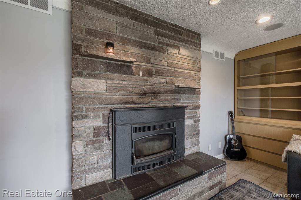475 S Coats Road, Oxford, MI 48371 — Photo 6