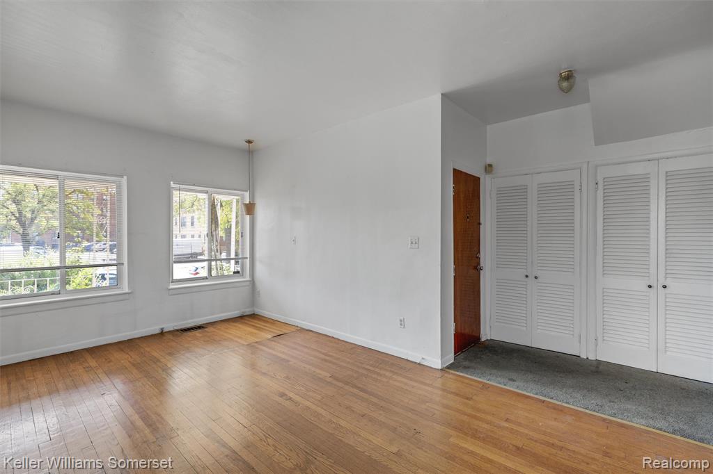 638 Seward Street, Detroit, MI 48202 — Photo 7