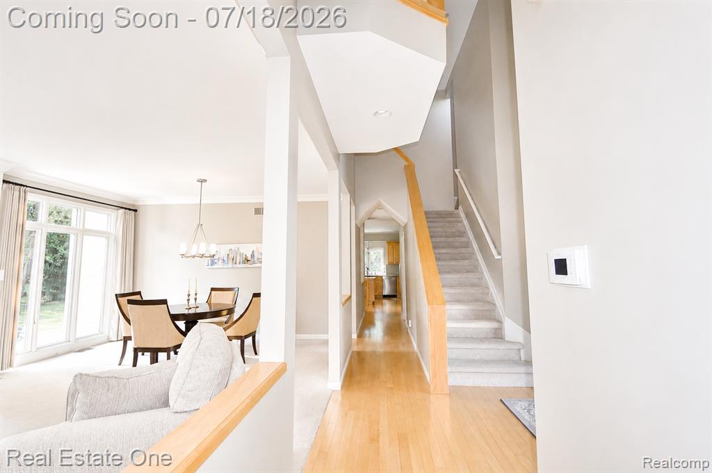 716 Bristol Lane, Orion, MI 48348 — Photo 15