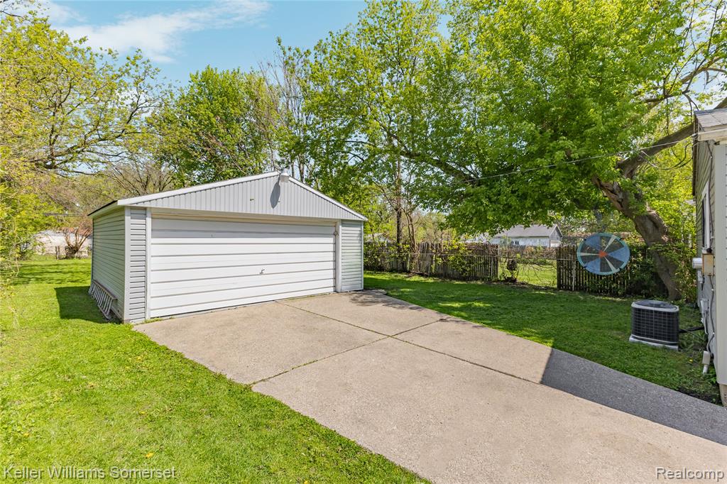 591 Clara Avenue, Pontiac, MI 48340 — Photo 40