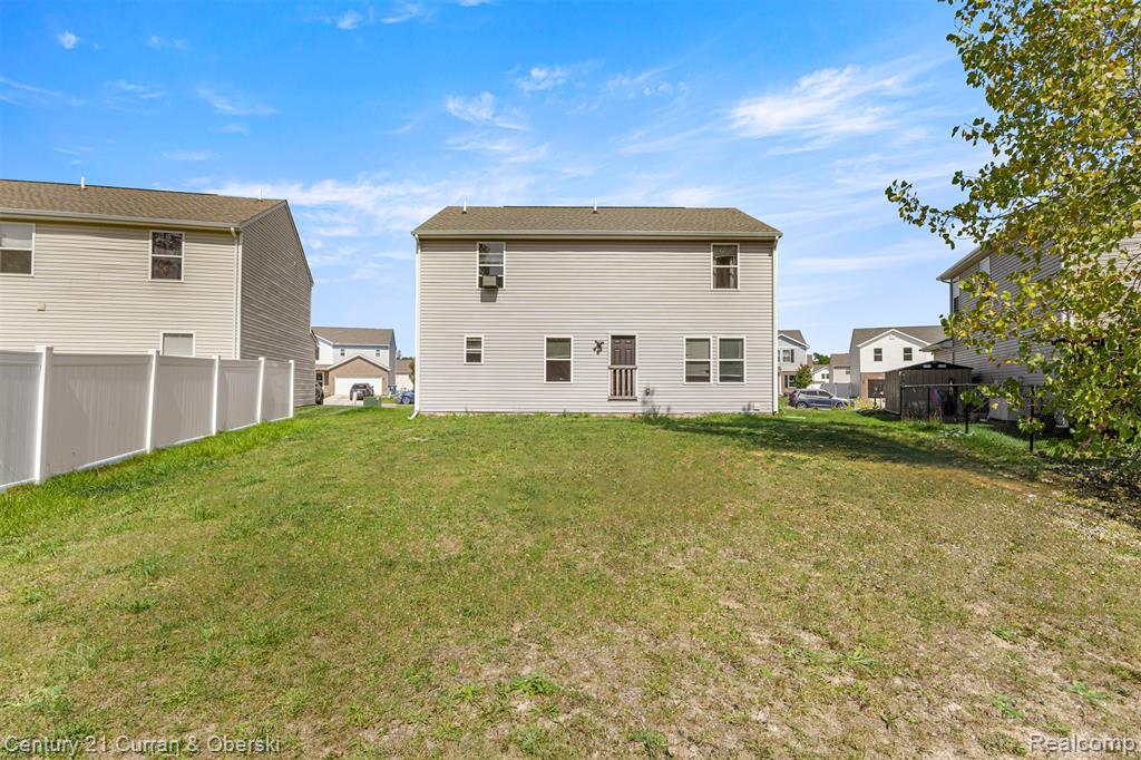1659 Greenway Drive, Ypsilanti, MI 48198 — Photo 22