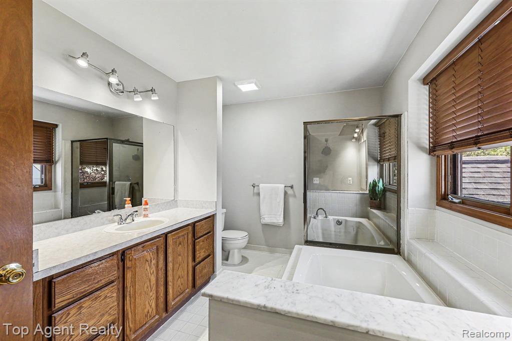 50492 Heatherwood Lane, Shelby Twp, MI 48317 — Photo 23