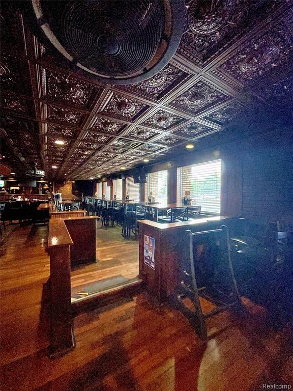 41275 Ford Road, Canton, MI, 48187