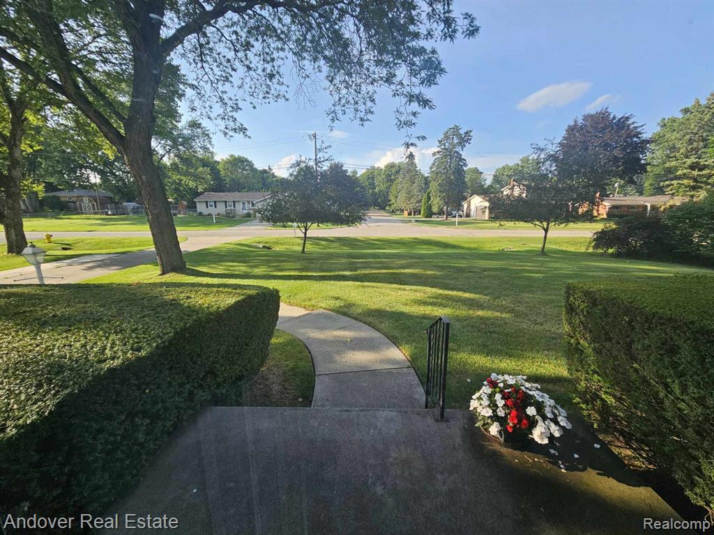 8060 Waschull Drive, Washington, MI — Photo 2