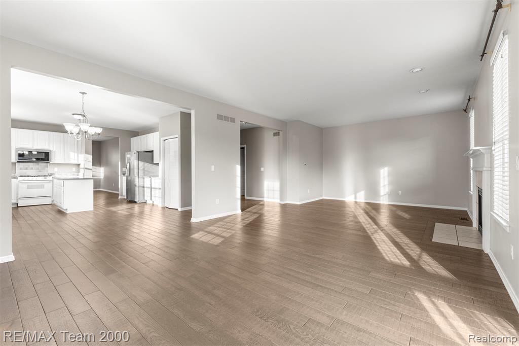 7314 Village Park Drive, Clarkston, MI — Photo 25