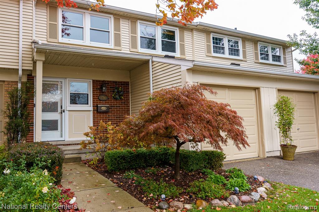 1756 Brentwood Drive, Troy, MI 48098 — front exterior