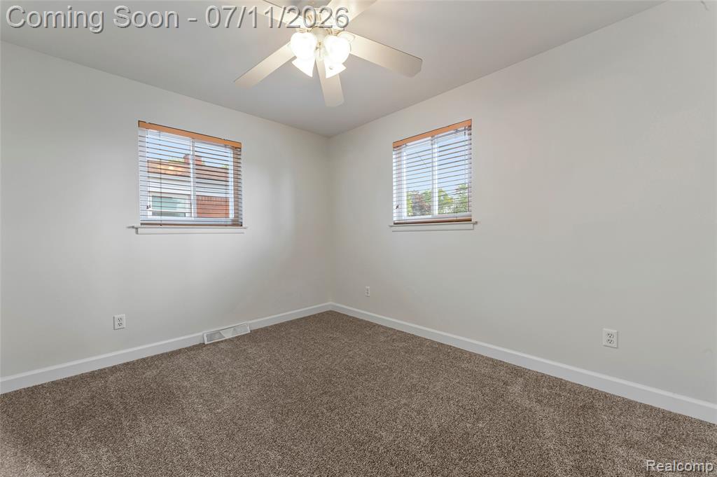 5965 N Lafayette Street, Dearborn Heights, MI 48127 — Photo 14