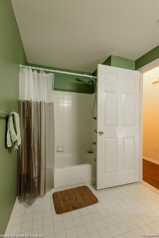 16784 Dover Drive, Northville, MI, 48168