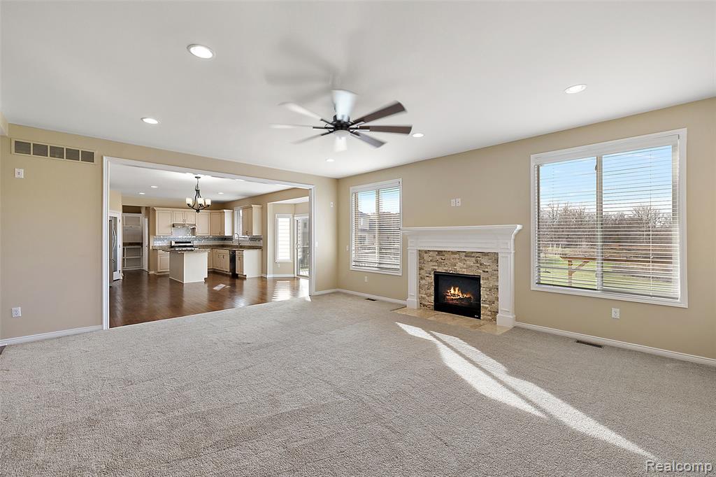 46267 Terrace Drive, Shelby Twp, MI 48317 — Photo 13