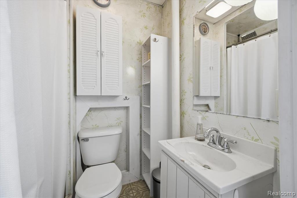4843 Gilbo Avenue, Waterford, MI 48328 — Photo 32