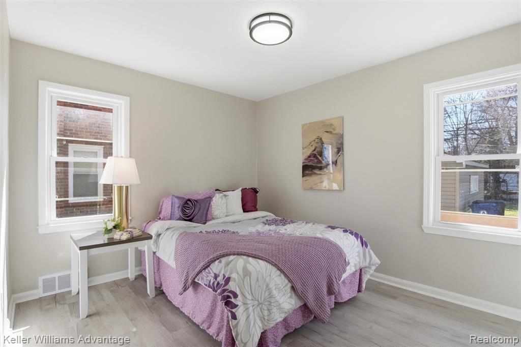 9981 Hazelton, Redford, MI 48239 — Photo 18