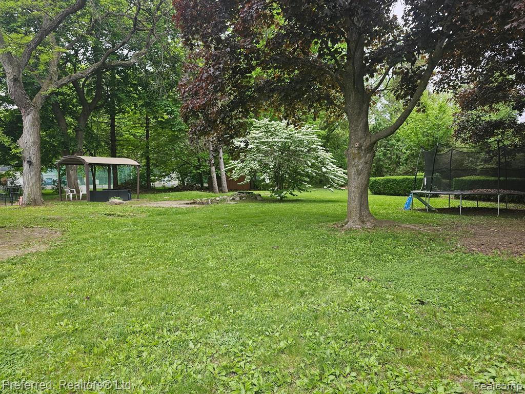 6120 SIERRA Pass, Flint, MI 48532 — Photo 12
