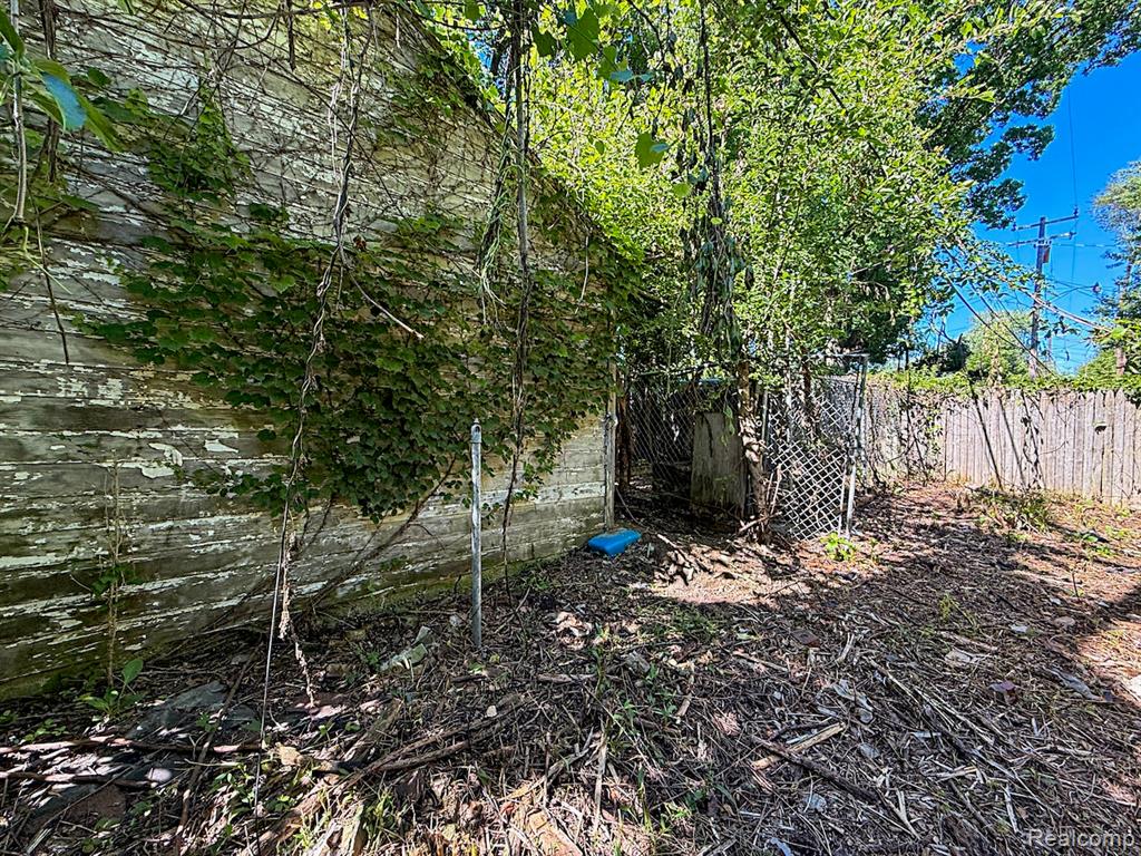13334 Elmdale Street, Detroit, MI 48213 — Photo 44