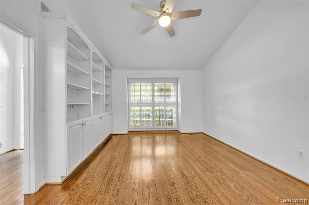 881 Tartan Trail, Bloomfield Hills, MI 48304 — Photo 7